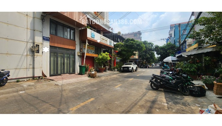 Cho thuê nhà NB Mặt Tiền Văn Cao q.Tân Phú 240m²,NGANG 12M - CẠNH TRƯỜNG CĐ GTVT 3